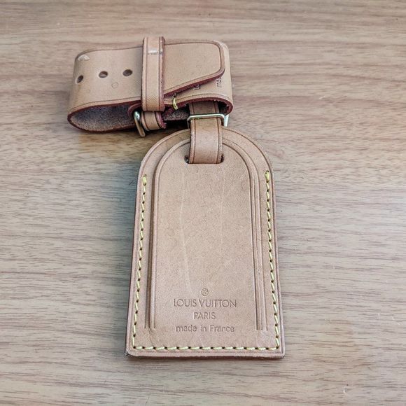 Louis Vuitton Accessories - Louis Vuitton Luggage Tag w/ Belt #200***